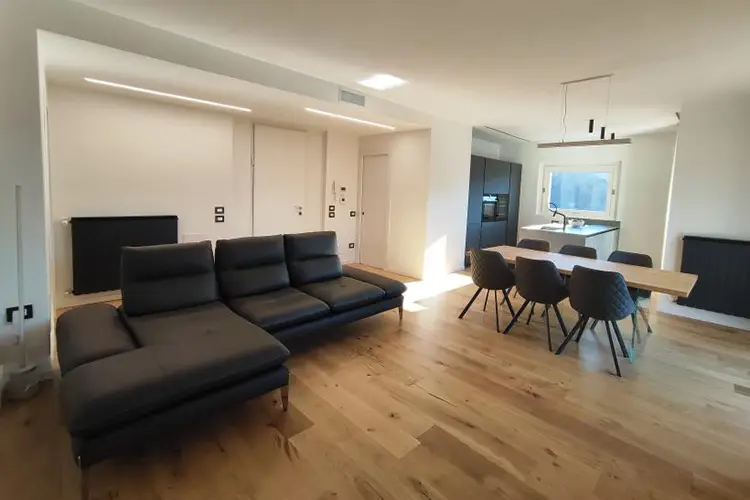 pavimenti-in-gres-effetto-legno